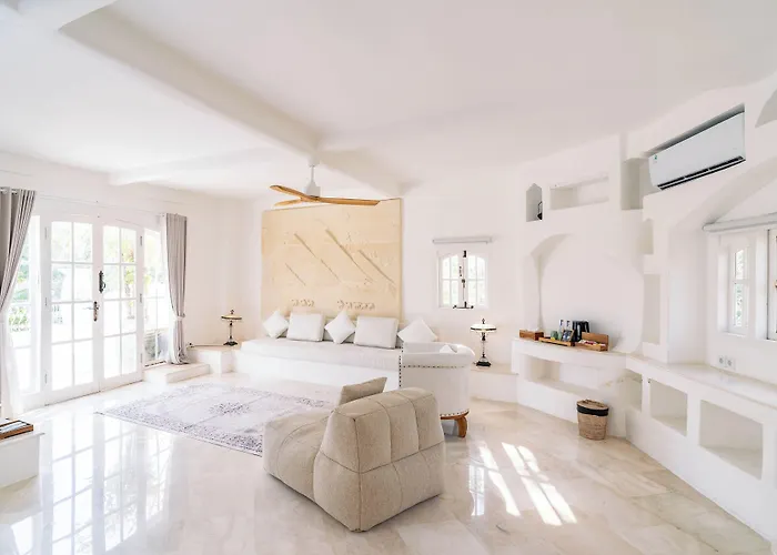 La Santa Rosa 3*